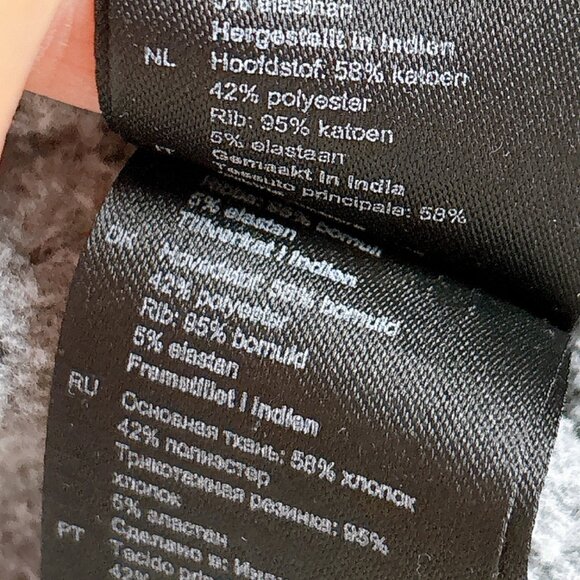 99% NEW SANDRO SWEATER, SIZE 1 - Picture 9 of 10